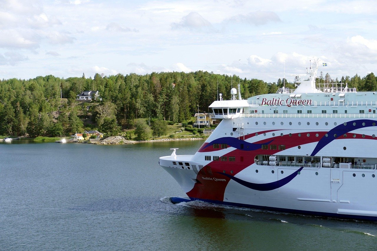 Stockholm to Mariehamn Ferry: A Guide to the Ultimate Baltic Mini-Cruise