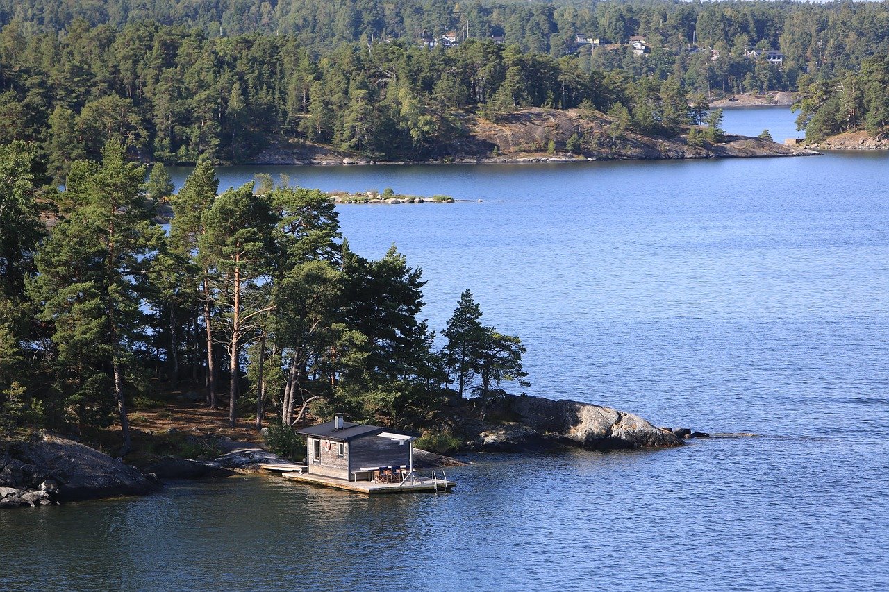 Stockholm Archipelago: Must-See Islands and Experiences
